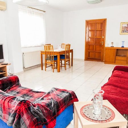 Sunny Apartment Near Metro Station Atina Dış mekan fotoğraf