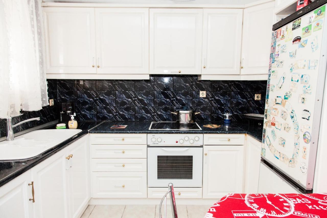 Sunny Apartment Near Metro Station Atina Dış mekan fotoğraf